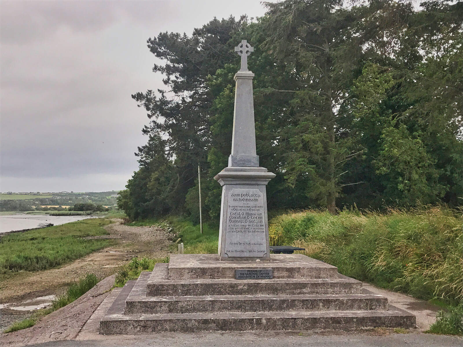 Ballykissane Pier (1916 Memorial) Killorglin