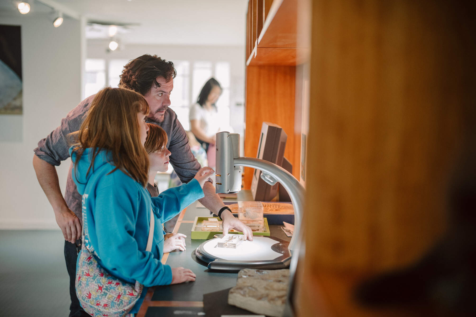 Family at Ulster Museum, Belfast, Co. Antrim